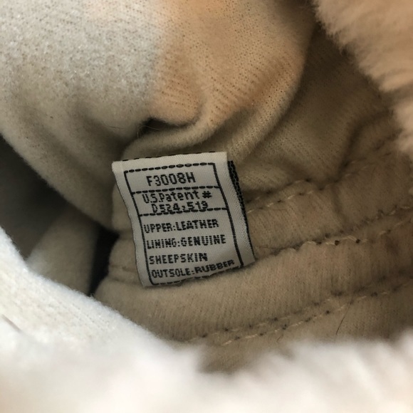 UGG Suburb suede crotchet boot leather tassels - Picture 5 of 15